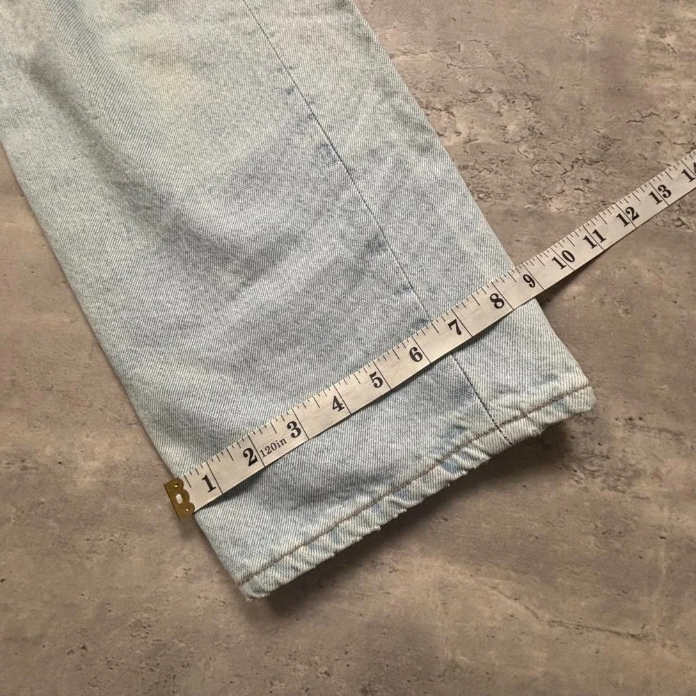 Levis Straight Leg Jeans Mens 34x30 Light Wash 90s Vintage USA Made Button Fly
